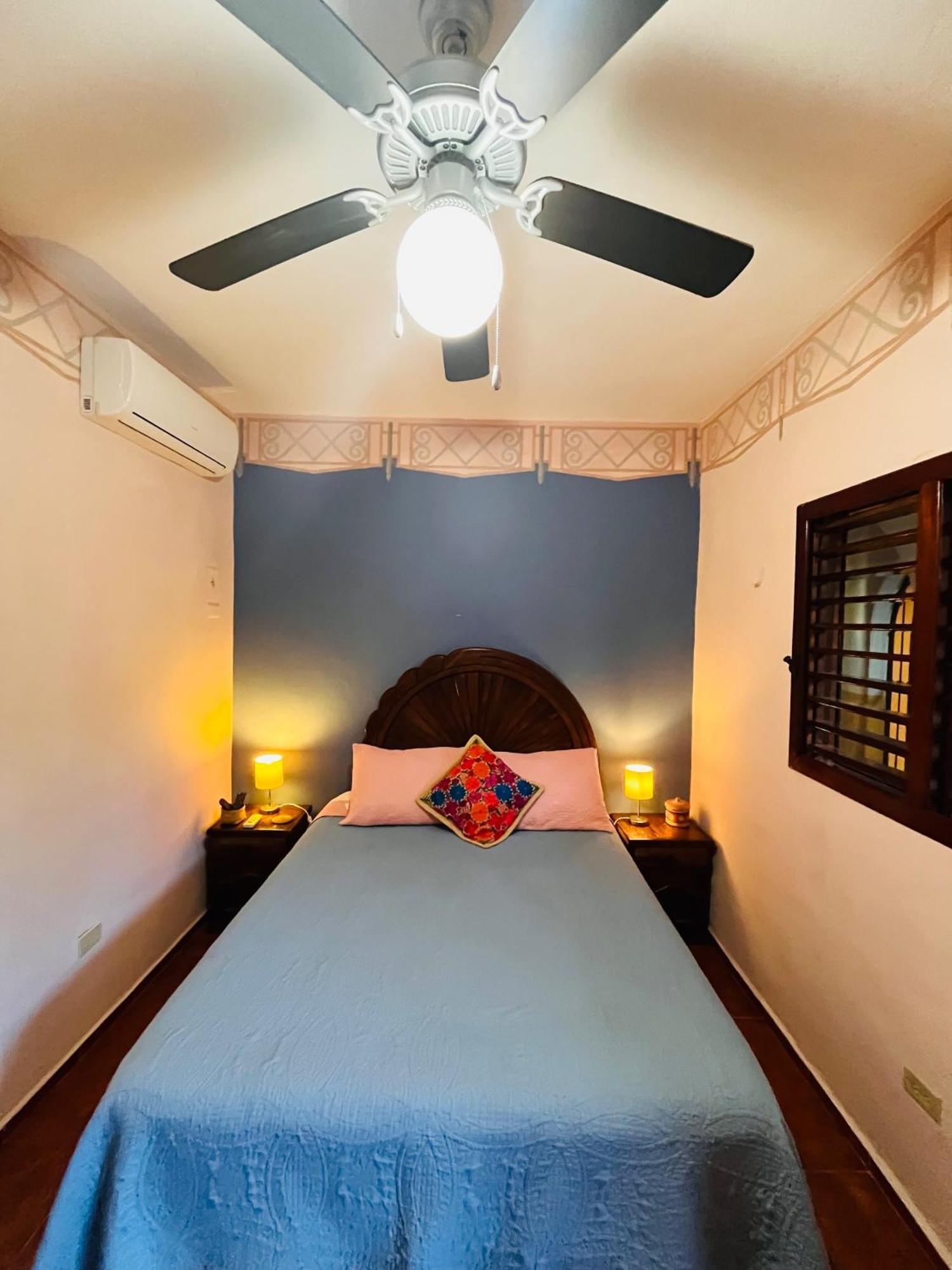 Casa Tres Colibries Bed and Breakfast Mérida Εξωτερικό φωτογραφία
