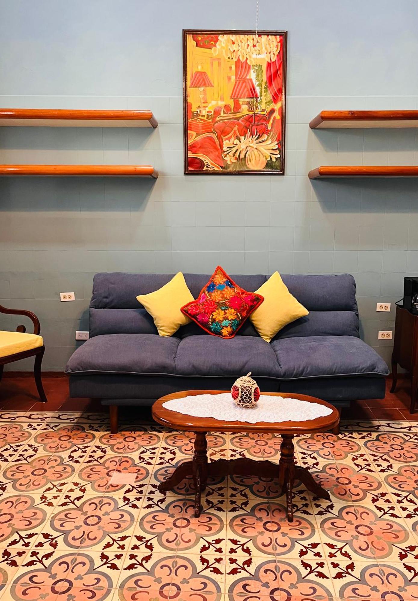 Casa Tres Colibries Bed and Breakfast Mérida Εξωτερικό φωτογραφία